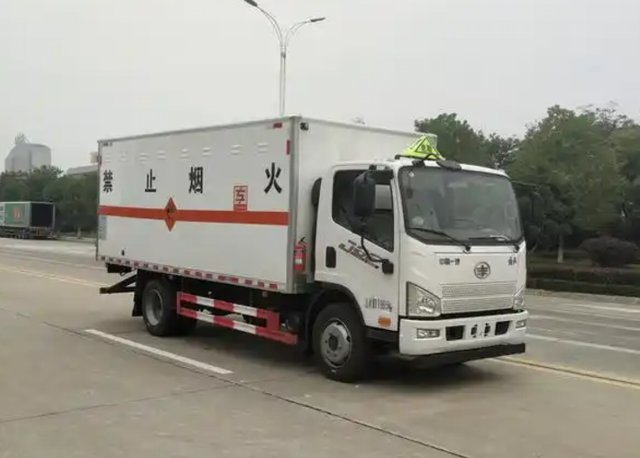 广南爆破器材运输车可以上高速吗？