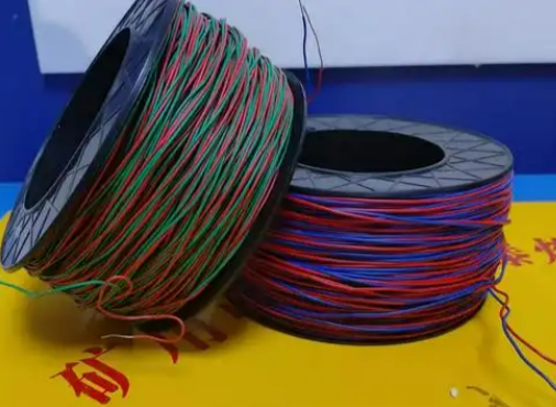 广南放炮线的主要材质有哪些?不同材质的适用场景有何区别?